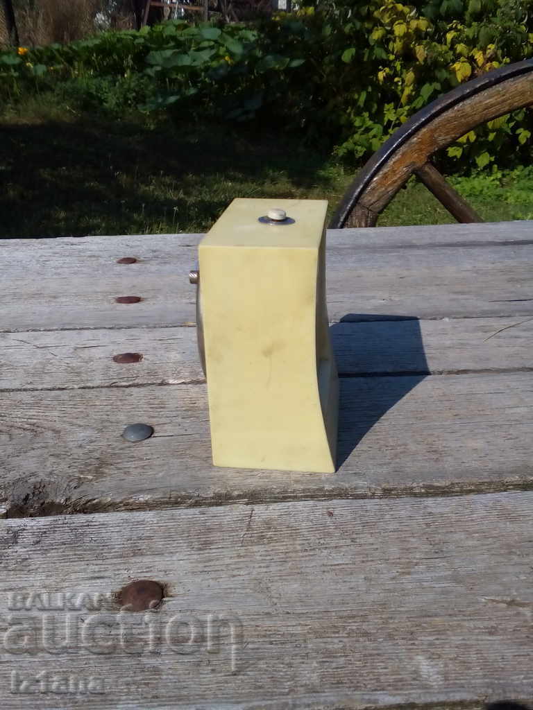 Delivery of Old Clock, Sevani Alarm Clock