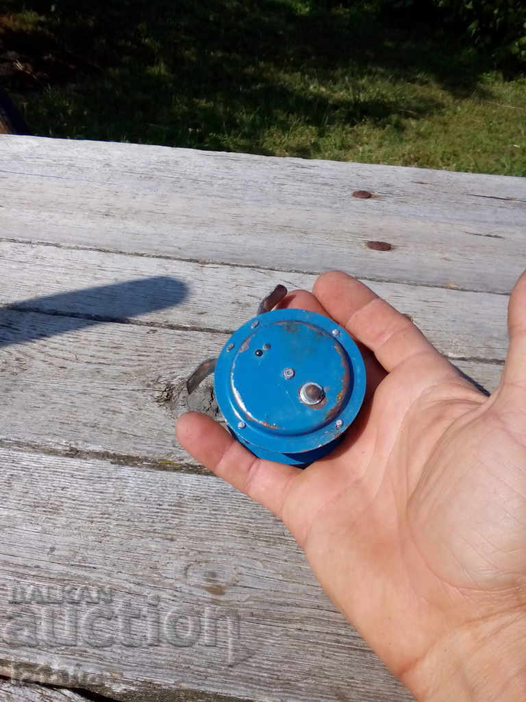 Old fishing reel - 6