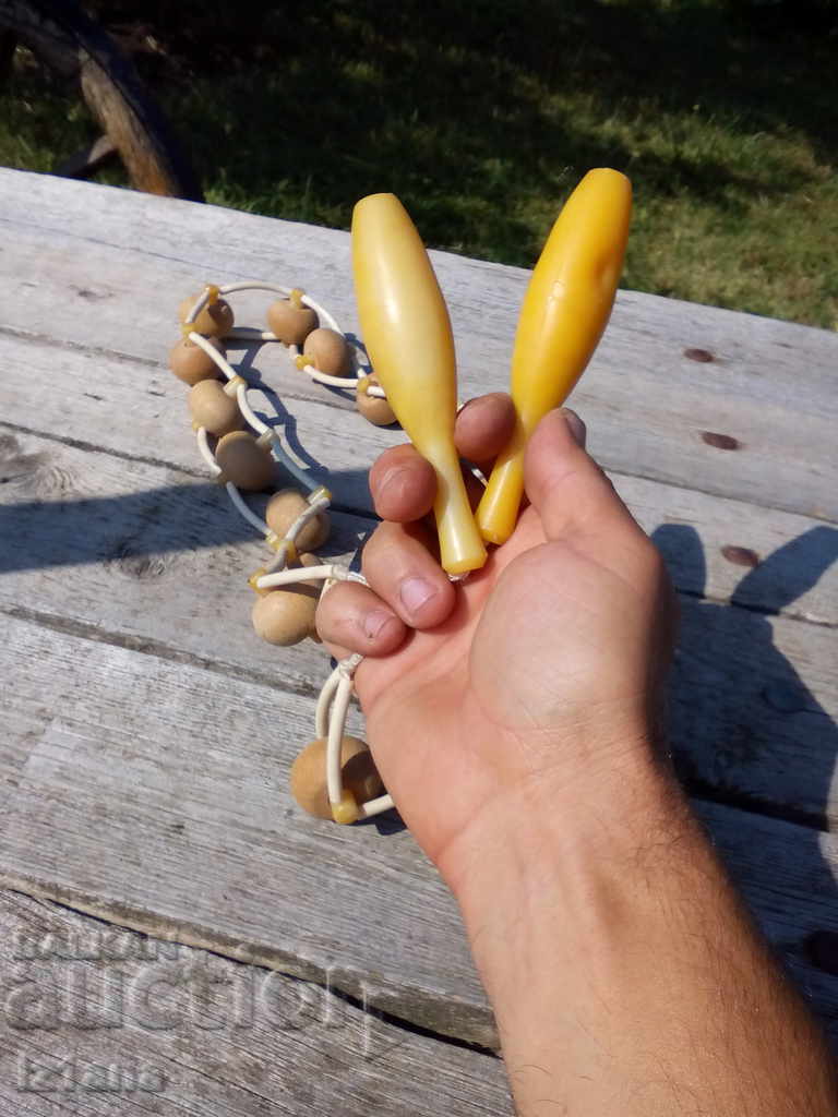 Old rubbing machine, mat with price 15.00 BGN | € 7.67 Old rubbing machine, mat with price 15.00 BGN | € 7.67