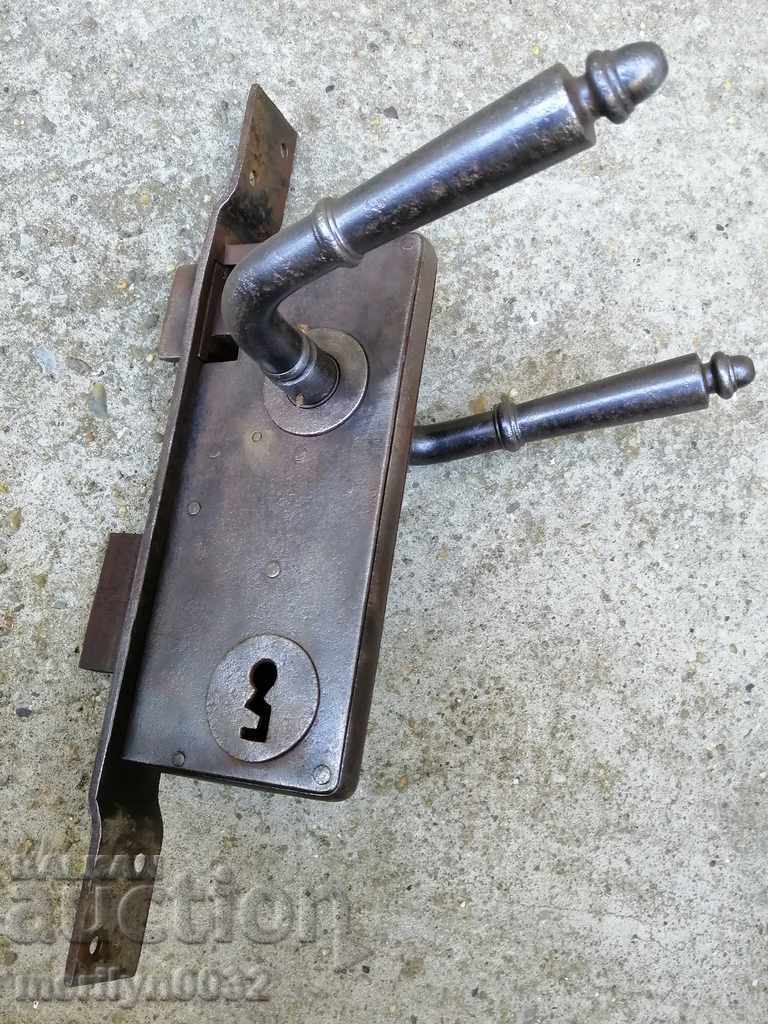 Old HUGE lock without key, latch, end of 19th, beginning of 20th century - 7 Old HUGE lock without key, latch, end of 19th, beginning of 20th century - 7