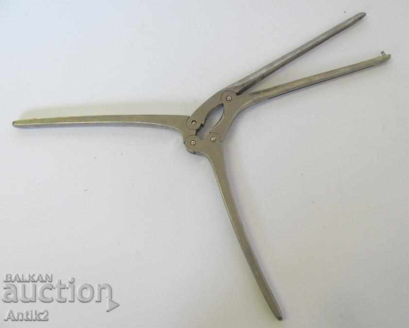 19th Century Marklin Medical Instrument with price 430.00 BGN | € 219.86 19th Century Marklin Medical Instrument with price 430.00 BGN | € 219.86