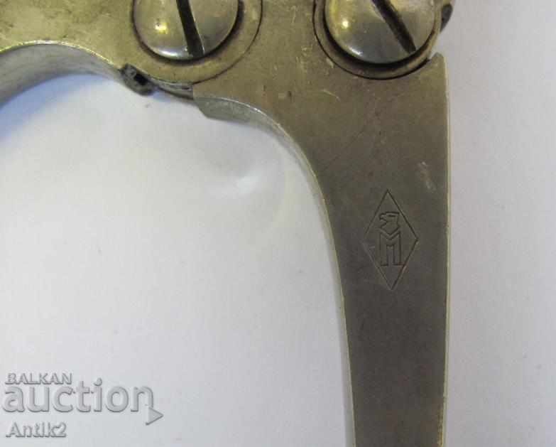 Auction 19th Century Marklin Medical Instrument Auction 19th Century Marklin Medical Instrument