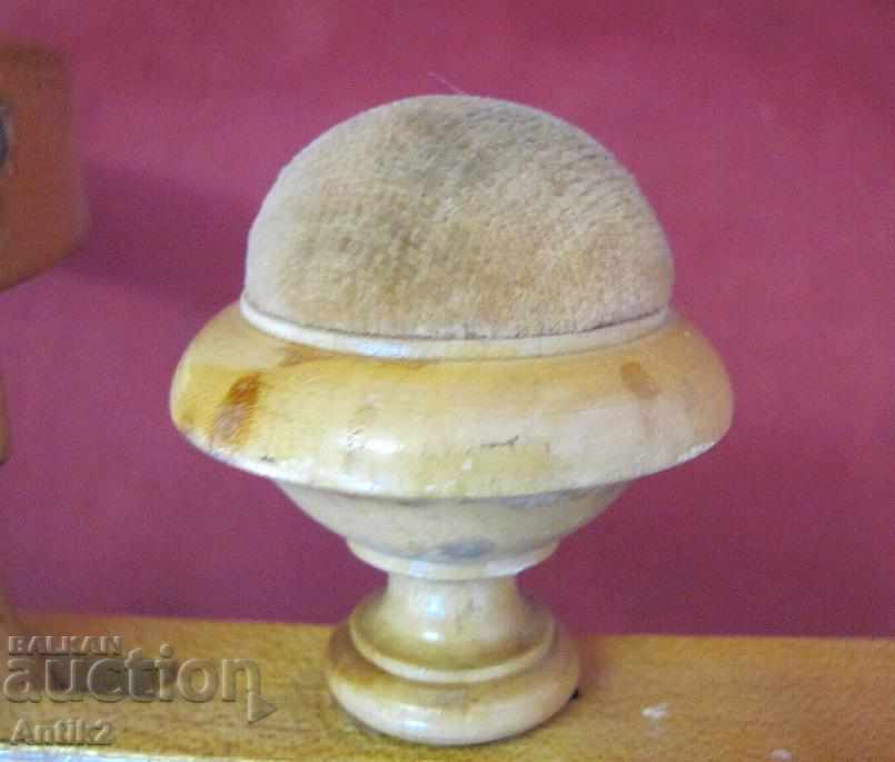 19th century Lace and tapestry sewing device - 6