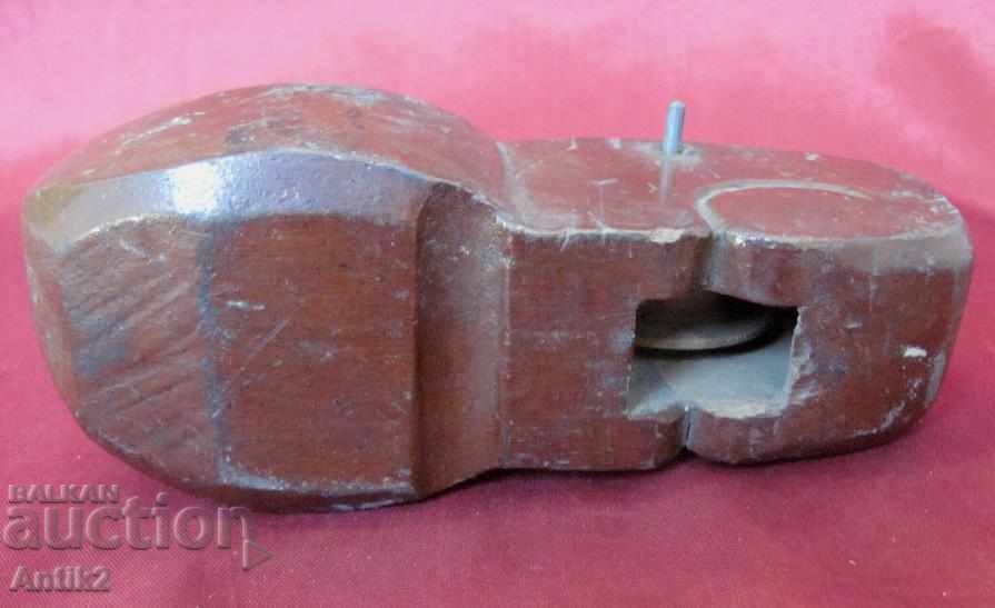 18th Century Weaving loom - 5