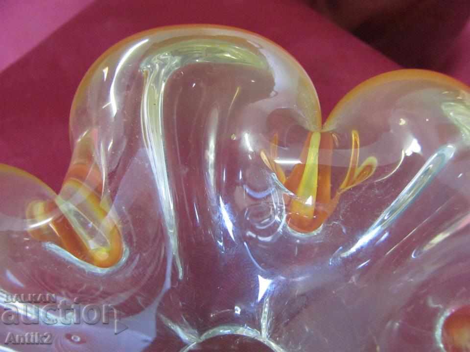 Delivery of Antique Morano Crystal Glass small bonbonniere Delivery of Antique Morano Crystal Glass small bonbonniere