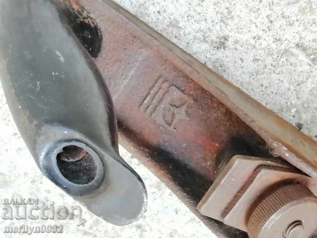 Old working grater - 6 Old working grater - 6