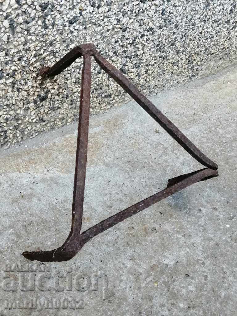 Old forged wrought iron, wrought iron, primitive with price 34.00 BGN | € 17.38 Old forged wrought iron, wrought iron, primitive with price 34.00 BGN | € 17.38