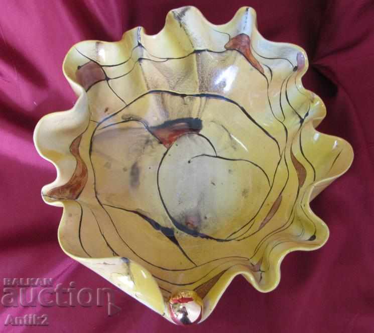 Auction Old Author Art Ceramic Cup Auction Old Author Art Ceramic Cup