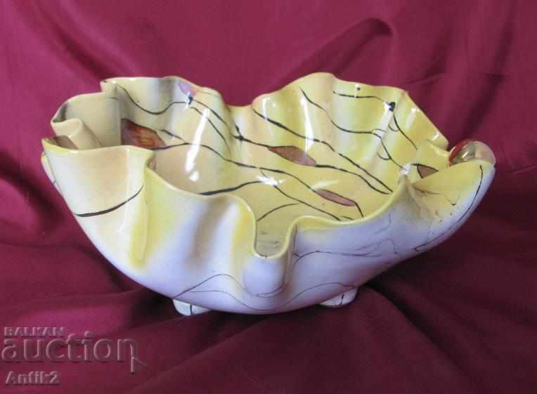 Delivery of Old Author Art Ceramic Cup Delivery of Old Author Art Ceramic Cup