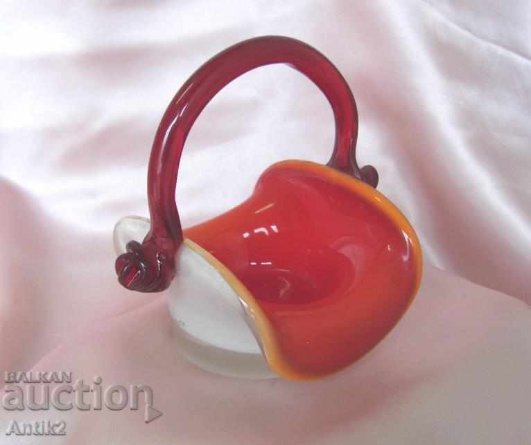 Παλιό καλάθι με κρύσταλλο με τιμή 130.00 BGN | € 66.47