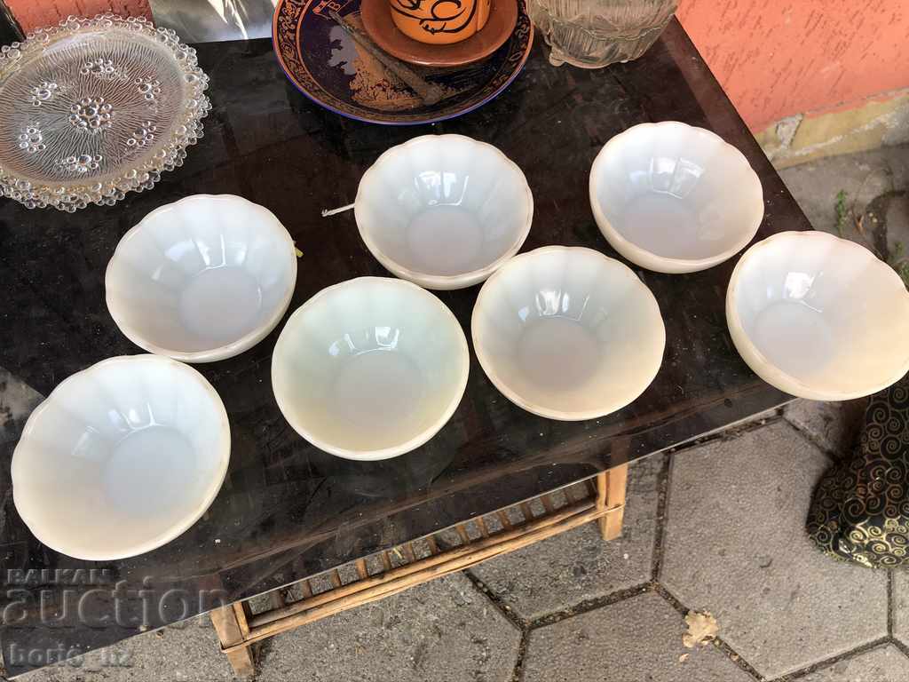 10074. OLD SERVICE BUY FOR ARCOPAL NUTS with price 25.00 BGN | € 12.78 10074. OLD SERVICE BUY FOR ARCOPAL NUTS with price 25.00 BGN | € 12.78