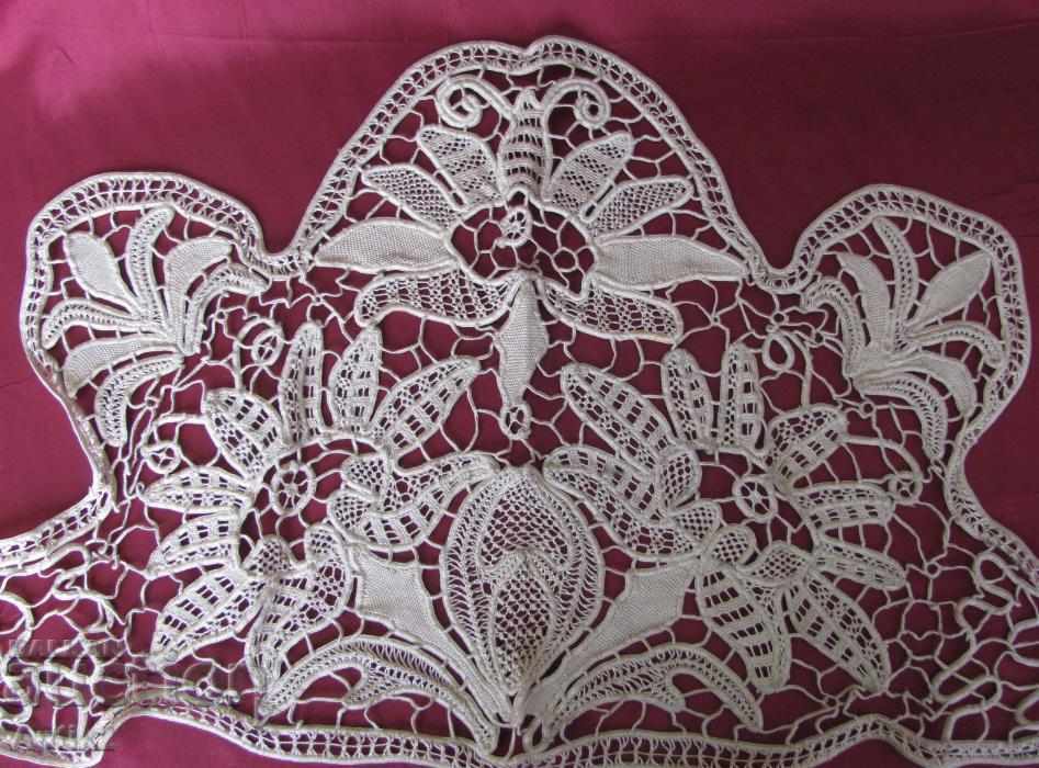 19th Century Hand Knitted Tablecloth, Box, Tishleifer with price 80.00 BGN | € 40.90 19th Century Hand Knitted Tablecloth, Box, Tishleifer with price 80.00 BGN | € 40.90