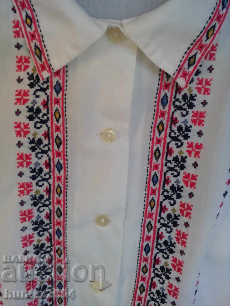 Blouse, Wednesday. Mid-century. Fine cotton with embroidery. Size 36-40 with price € 19.95 | 39.02 BGN