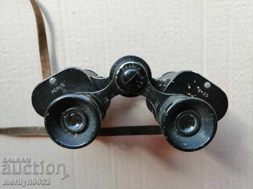 Binoclu francez vechi binoclu 8/25 - 7 Binoclu francez vechi binoclu 8/25 - 7