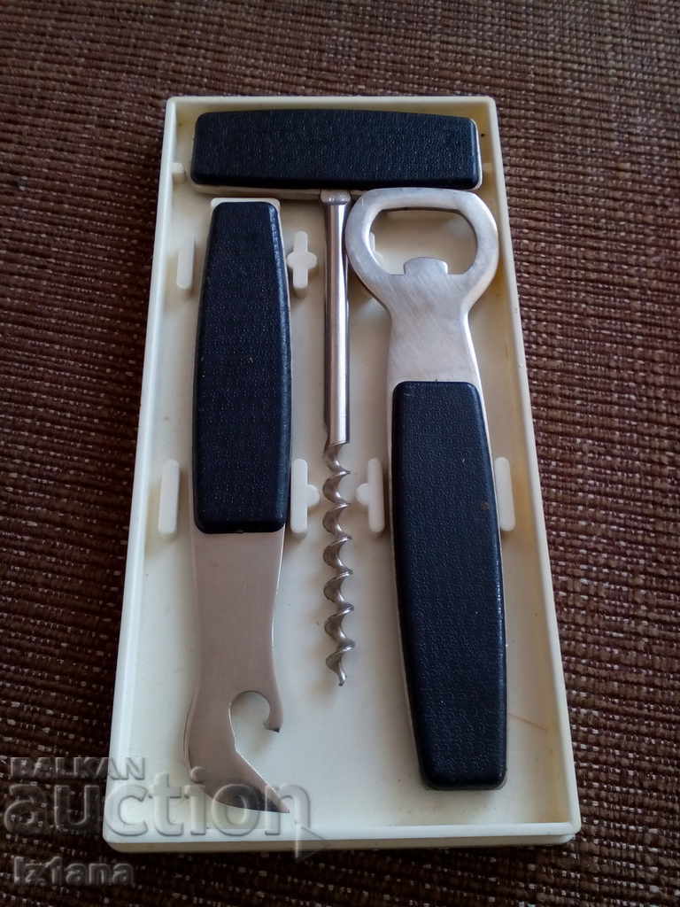 Old set of openers with price 20.00 BGN | € 10.23 Old set of openers with price 20.00 BGN | € 10.23
