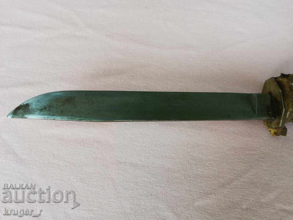Auction  Old horn handle knife