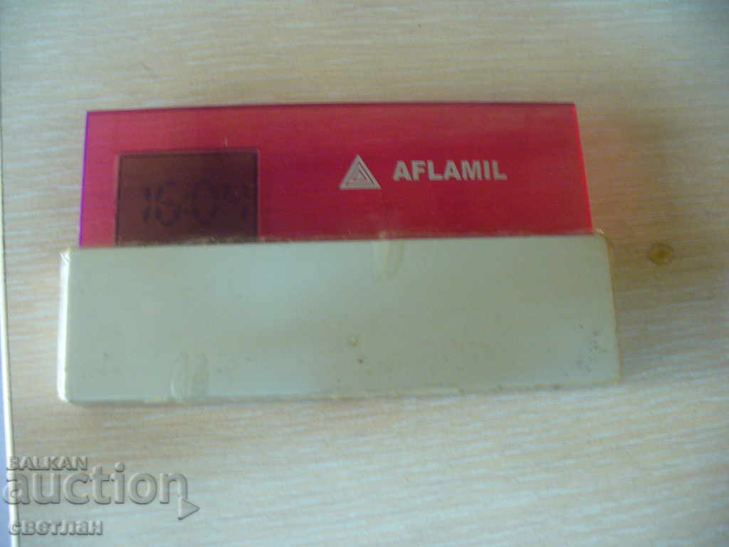 РЕКЛАМНО НАСТОЛНО ЧАСОВНИЧЕ с цена 4.00 лв. | € 2.05 РЕКЛАМНО НАСТОЛНО ЧАСОВНИЧЕ с цена 4.00 лв. | € 2.05