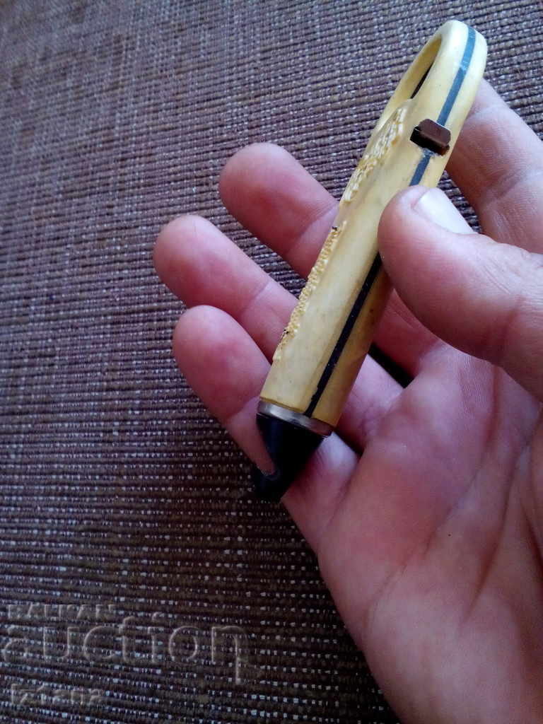 Old fishing scales, tape measure with price 20.00 BGN | € 10.23