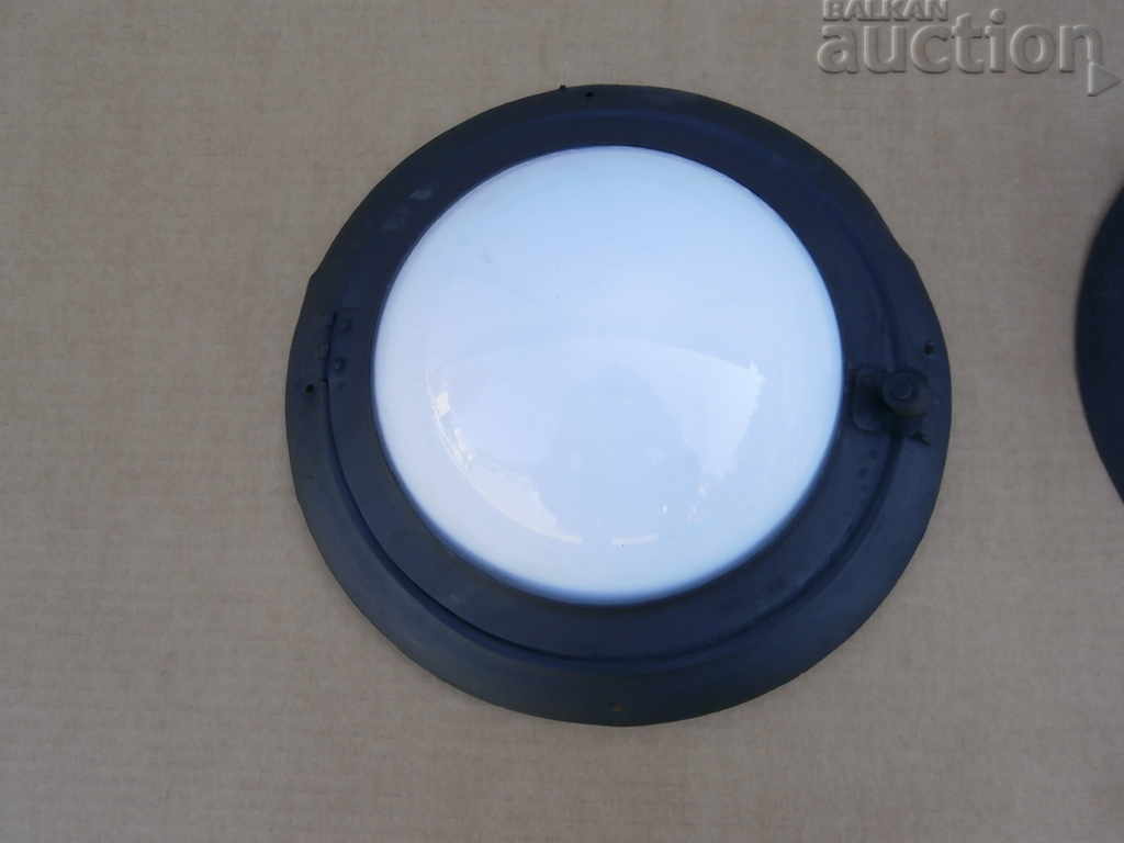 Auction  ART DEKO 20 lot 2 ceiling lamps