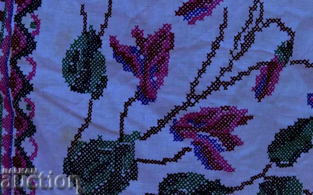 . OLD KARET ROOF with price 9.00 BGN | € 4.60 . OLD KARET ROOF with price 9.00 BGN | € 4.60