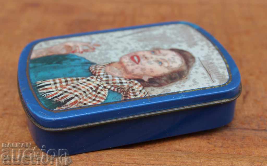 .Old Cigarette Sheet Metal Cigarette Case with price 7.00 BGN | € 3.58 .Old Cigarette Sheet Metal Cigarette Case with price 7.00 BGN | € 3.58