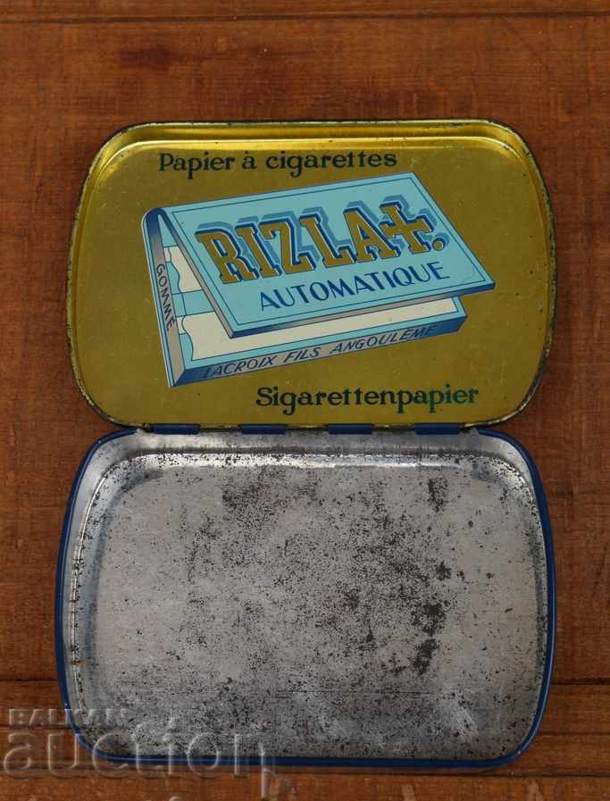 .Old Cigarette Sheet Metal Cigarette Case - 5 .Old Cigarette Sheet Metal Cigarette Case - 5