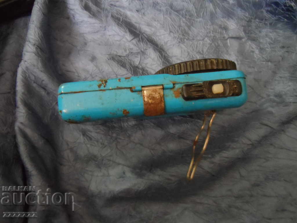 Delivery of an old flashlight Delivery of an old flashlight