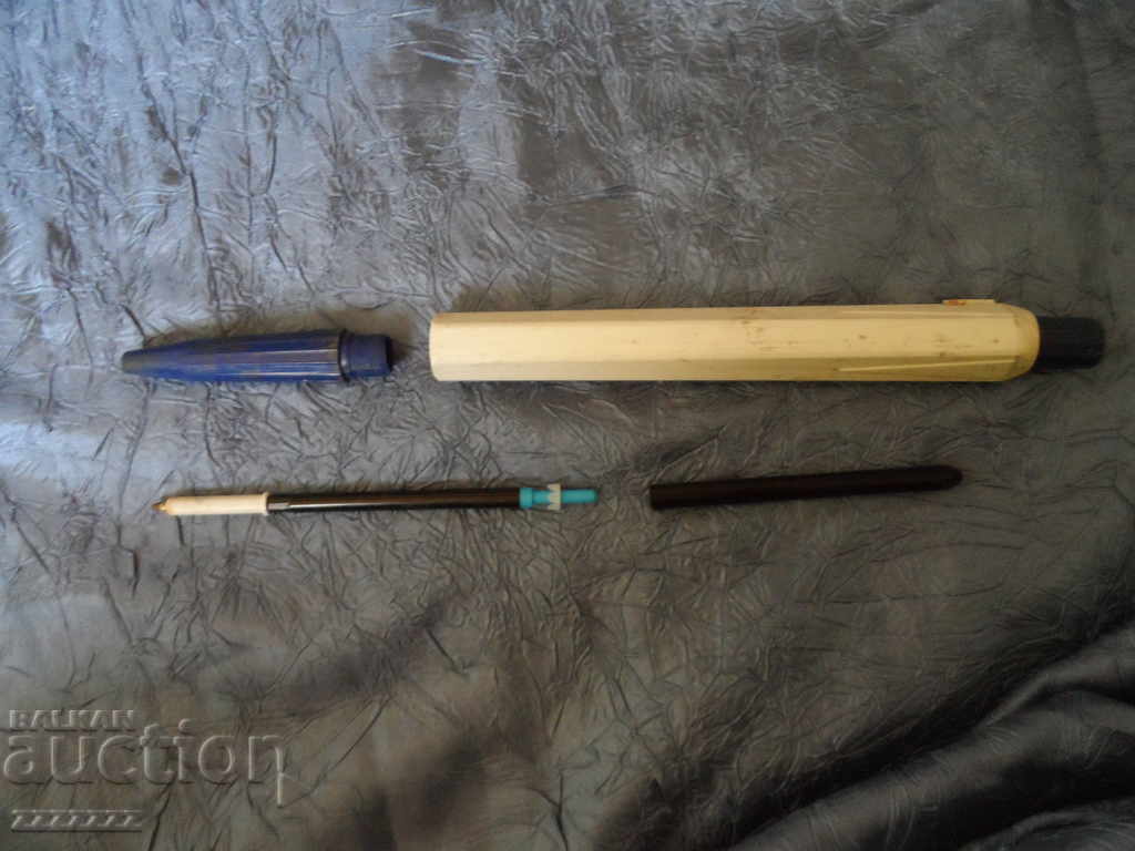 Delivery of Extra Large, Retro Plastic Ballpoint Pen.