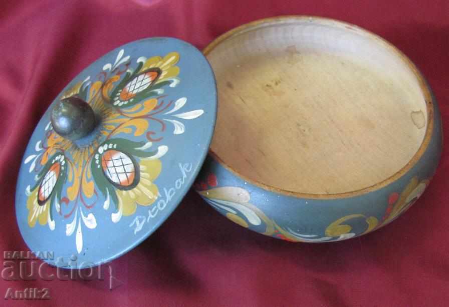 Ξύλινο κιβώτιο του Παλαιού Συγγραφέα υπογεγραμμένο με τιμή 40.00 BGN | € 20.45 Ξύλινο κιβώτιο του Παλαιού Συγγραφέα υπογεγραμμένο με τιμή 40.00 BGN | € 20.45