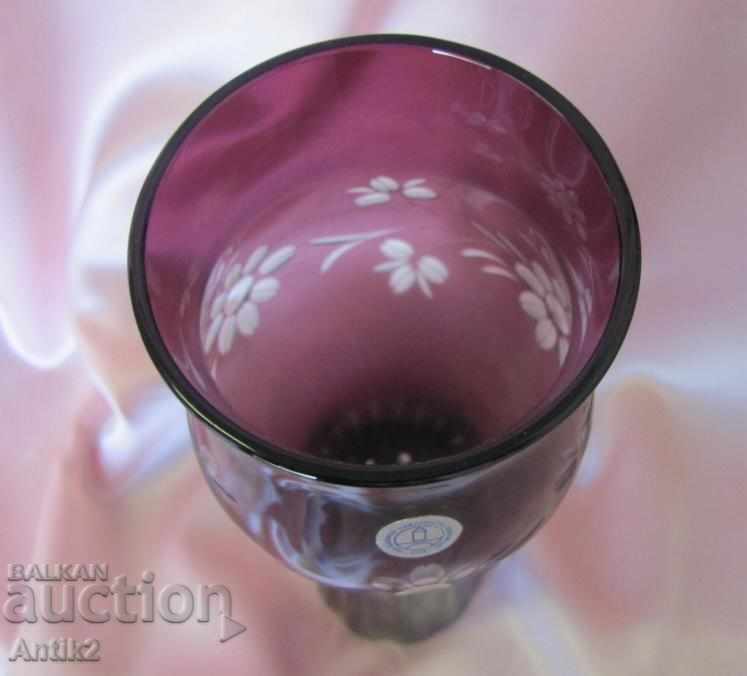 Delivery of Old Crystal Vase Delivery of Old Crystal Vase