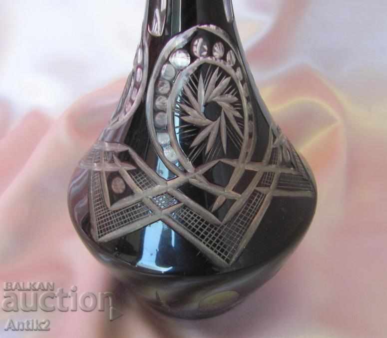 Auction  Old Crystal Colored Glass Vase, Garaf