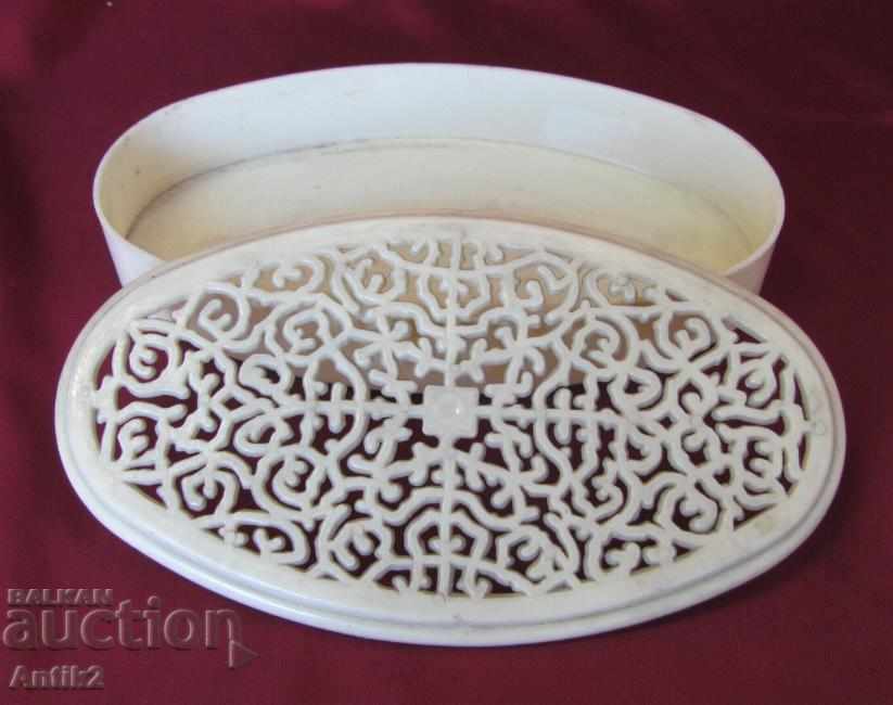 50s Antique Bakelite Jewelry Box - 5 50s Antique Bakelite Jewelry Box - 5