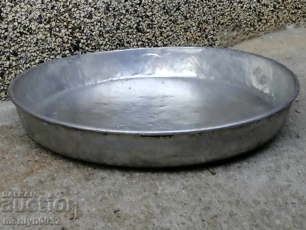 Tin, tray, baker, tray, copper pot with price 74.00 BGN | € 37.84 Tin, tray, baker, tray, copper pot with price 74.00 BGN | € 37.84