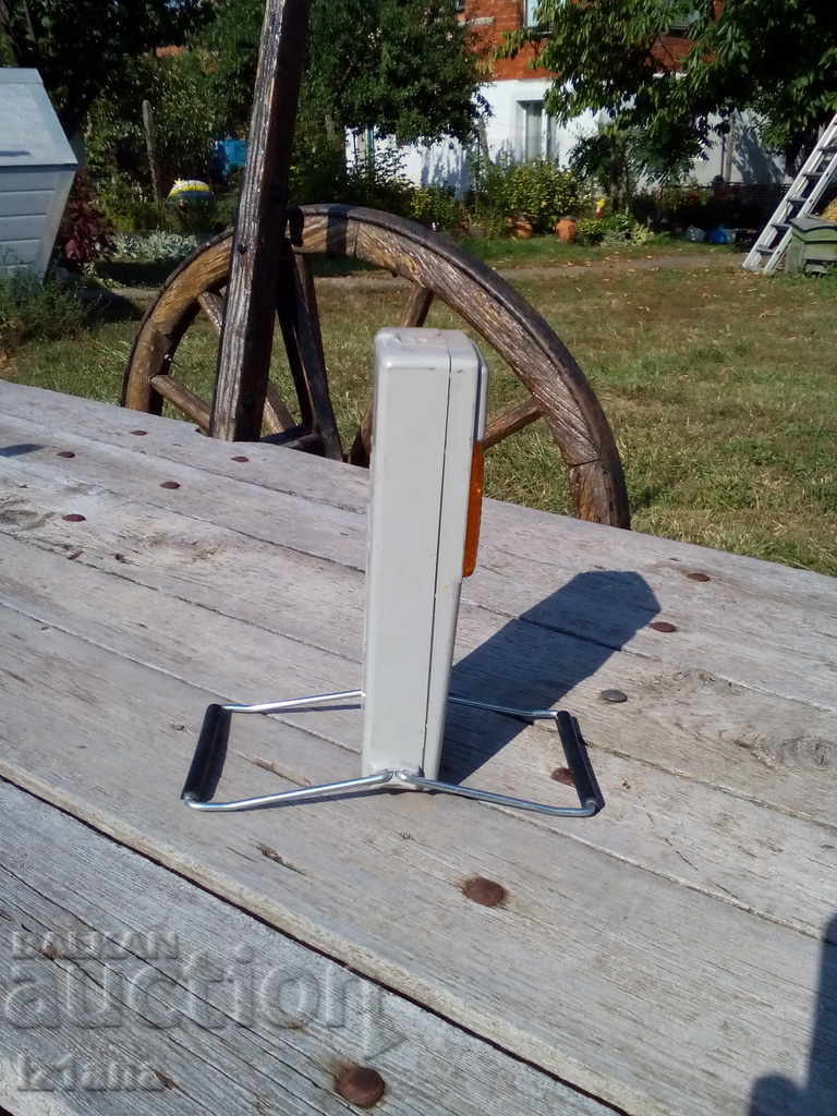 Auction Old signal lantern Auction Old signal lantern