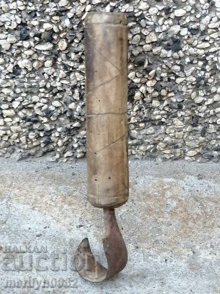 Chop knife for hoeing digs wooden spoons with price 39.00 BGN | € 19.94 Chop knife for hoeing digs wooden spoons with price 39.00 BGN | € 19.94