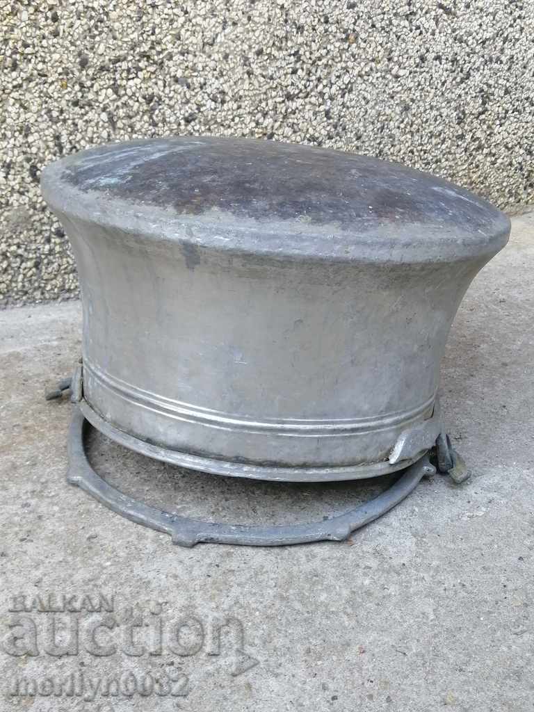 Delivery of Old cauldron copper pot copper tinned coin Delivery of Old cauldron copper pot copper tinned coin