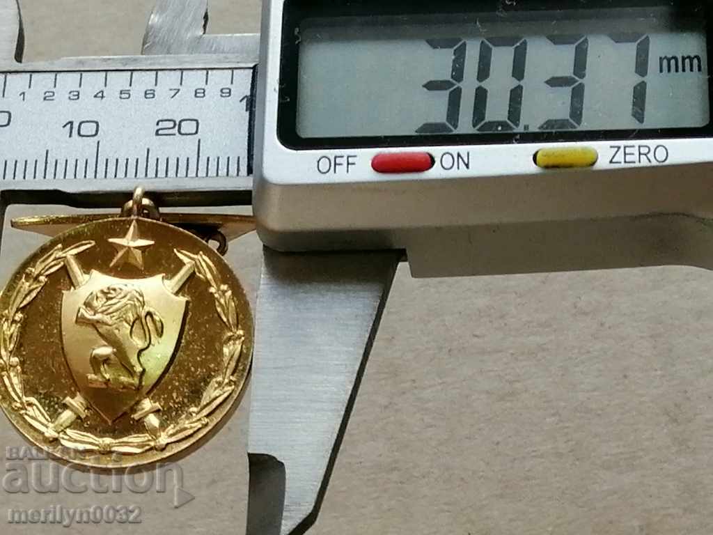 Auction Breastplate BNA Medal Badge Auction Breastplate BNA Medal Badge