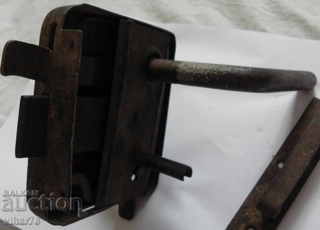 Delivery of old lock Delivery of old lock