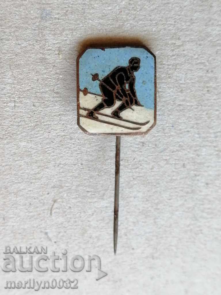 Breastplate Ski Sign Kingdom Bulgaria Medal Badge with price 49.00 BGN | € 25.05 Breastplate Ski Sign Kingdom Bulgaria Medal Badge with price 49.00 BGN | € 25.05