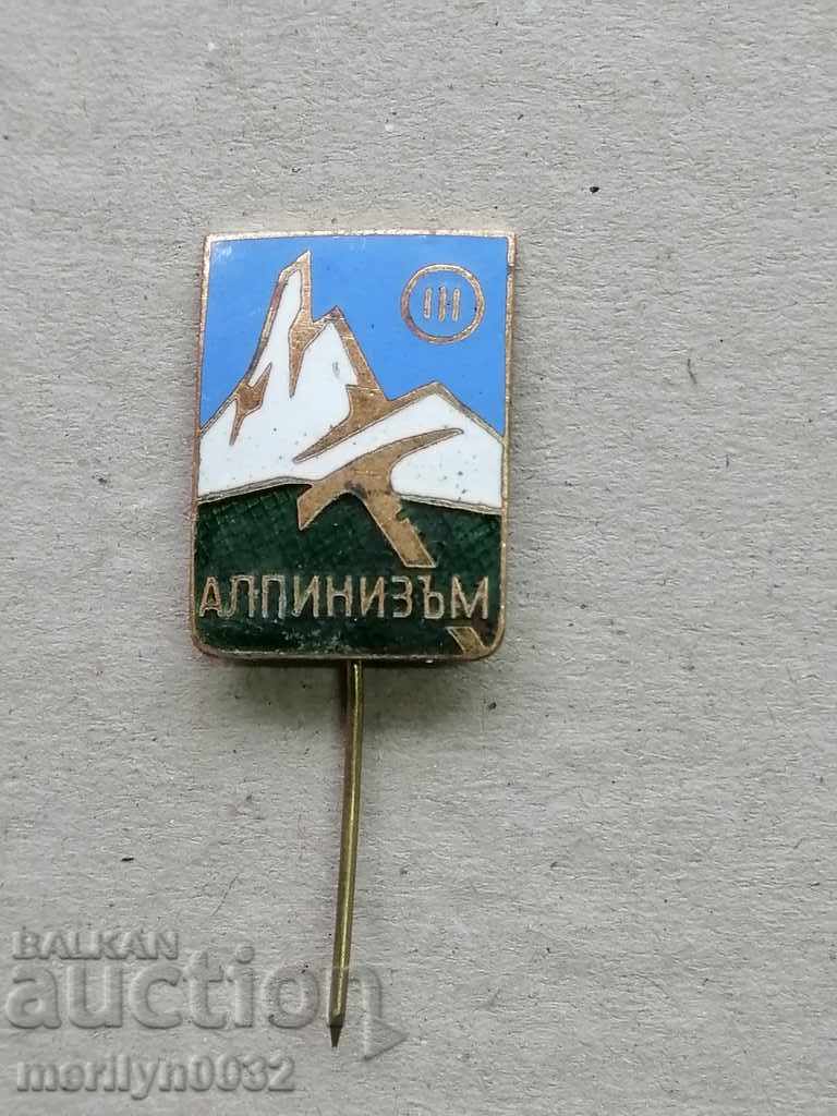 Breeder Climber Medal Badge with price 43.00 BGN | € 21.99