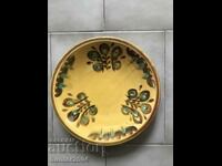 Plate, hand painted, diameter 25.5 cm.
