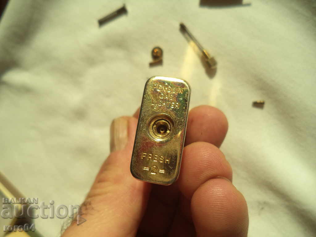 Delivery of PENGUIN GAS LIGHTER