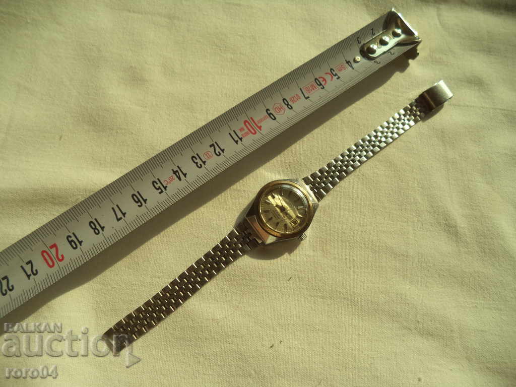 LUCH 21 JEWELS SHOCKPROOF AUTOMATIC - MADE IN USSR