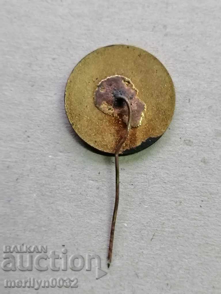 Medal badge medal badge with price 49.00 BGN | € 25.05 Medal badge medal badge with price 49.00 BGN | € 25.05