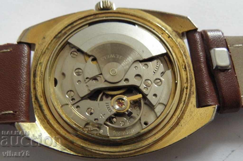 Delivery of MEN'S MANUAL WATCH CLASSIC AUTOMATIC Delivery of MEN'S MANUAL WATCH CLASSIC AUTOMATIC