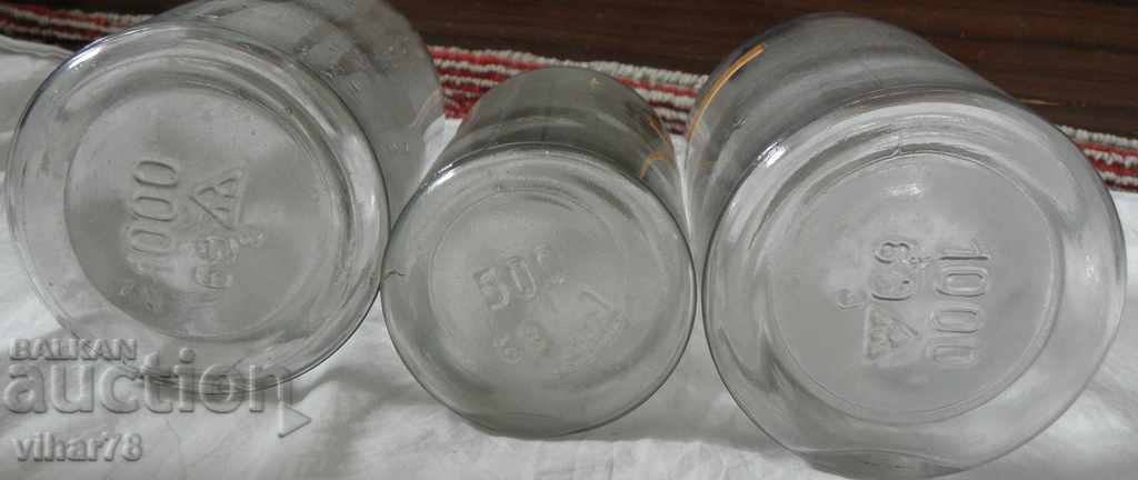 LOT DE TREI STICLE, farmaceutice cu preț € 49.99 | 97.77 BGN