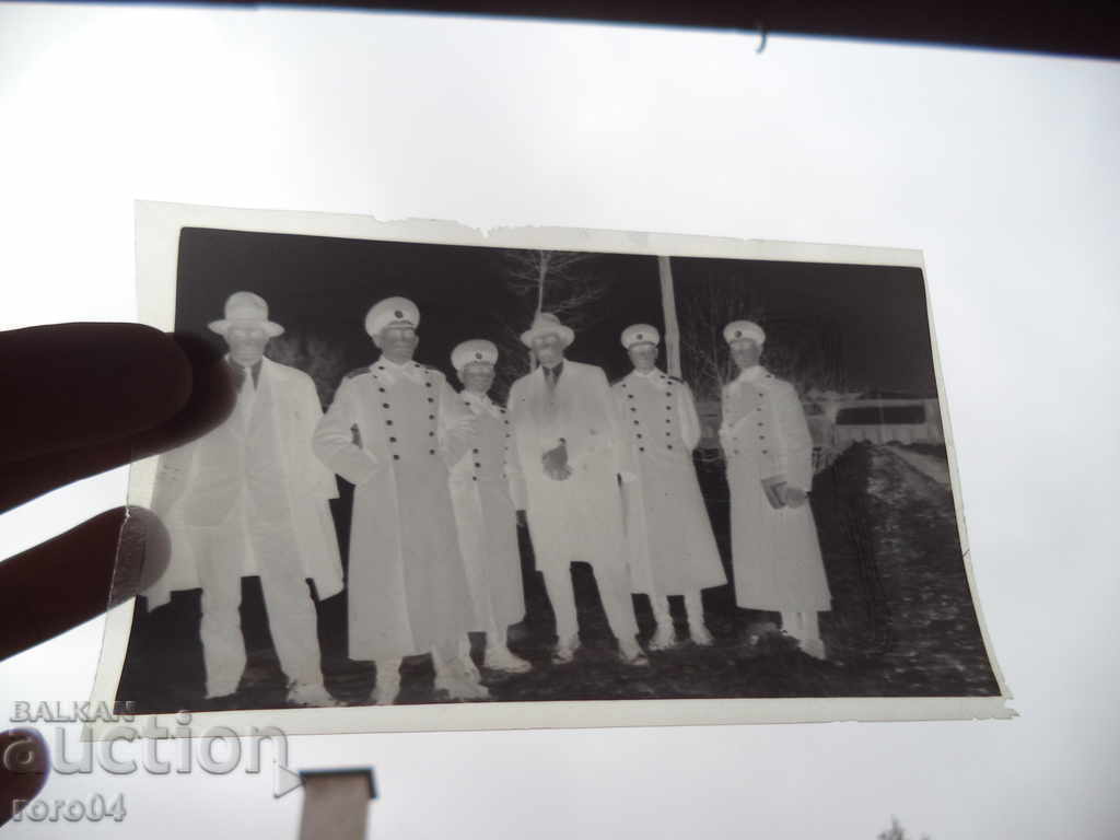 NEGATIVE - KINGDOM OF BULGARIA - Czarist Officers with price 11.11 BGN | € 5.68 NEGATIVE - KINGDOM OF BULGARIA - Czarist Officers with price 11.11 BGN | € 5.68