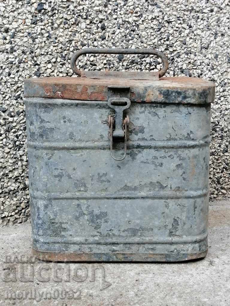 Армейска метална кутия Втора световна война сандъче WW2