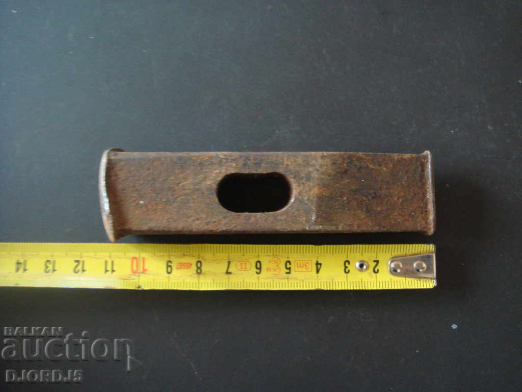 An old hammer with price 2.00 BGN | € 1.02 An old hammer with price 2.00 BGN | € 1.02