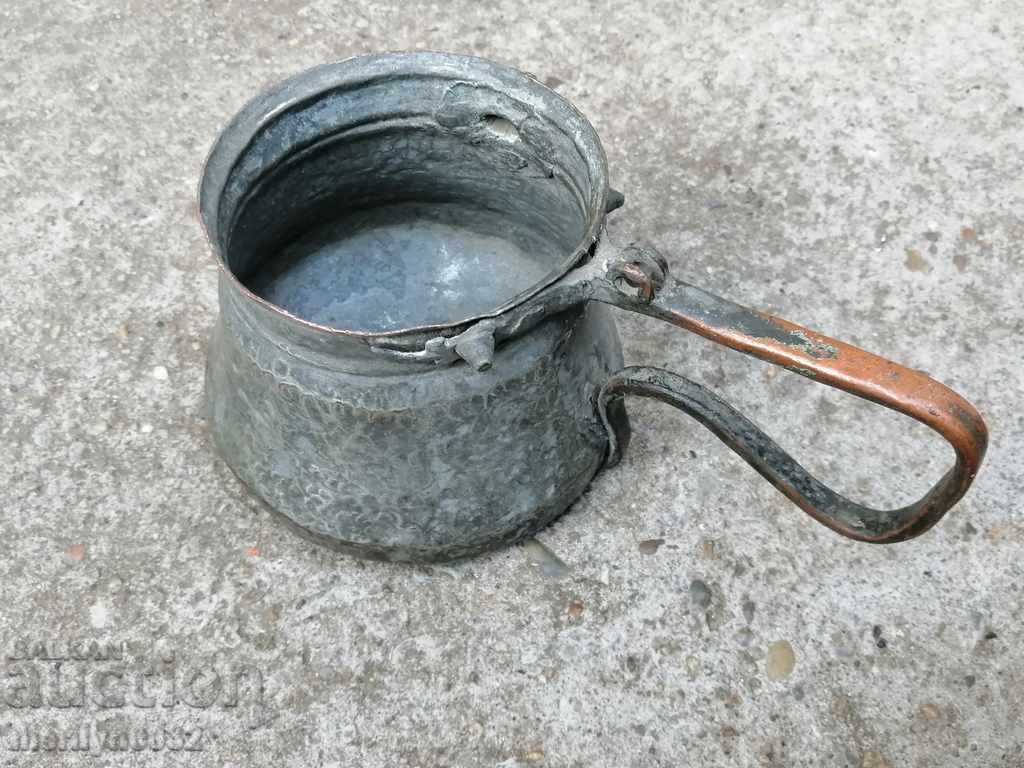 Old rack, kettle, boiler, copper, copper vessel with price 99.00 BGN | € 50.62 Old rack, kettle, boiler, copper, copper vessel with price 99.00 BGN | € 50.62
